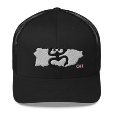 Load image into Gallery viewer, Nuestra isla Trucker Hat