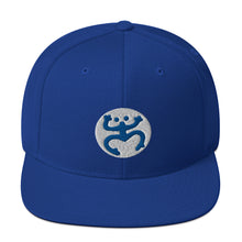 Load image into Gallery viewer, Azul & Blanco al Relieve Snapback Hat