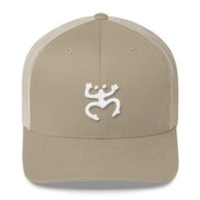 Load image into Gallery viewer, White Coqui Trucker Hat