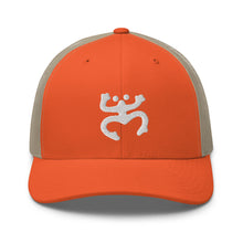 Load image into Gallery viewer, White Coqui Trucker Hat