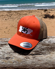 Load image into Gallery viewer, Nuestra isla Trucker Hat