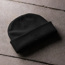 Load image into Gallery viewer, Short Coqui beanie